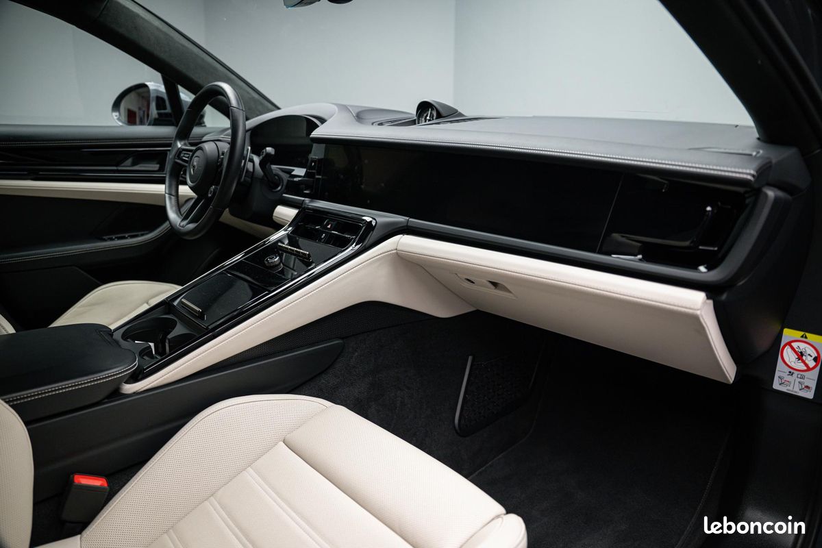PORSCHE PANAMERA TURBO S E-HYBRID G3 - 4.0 V8 782 ch (image 30)