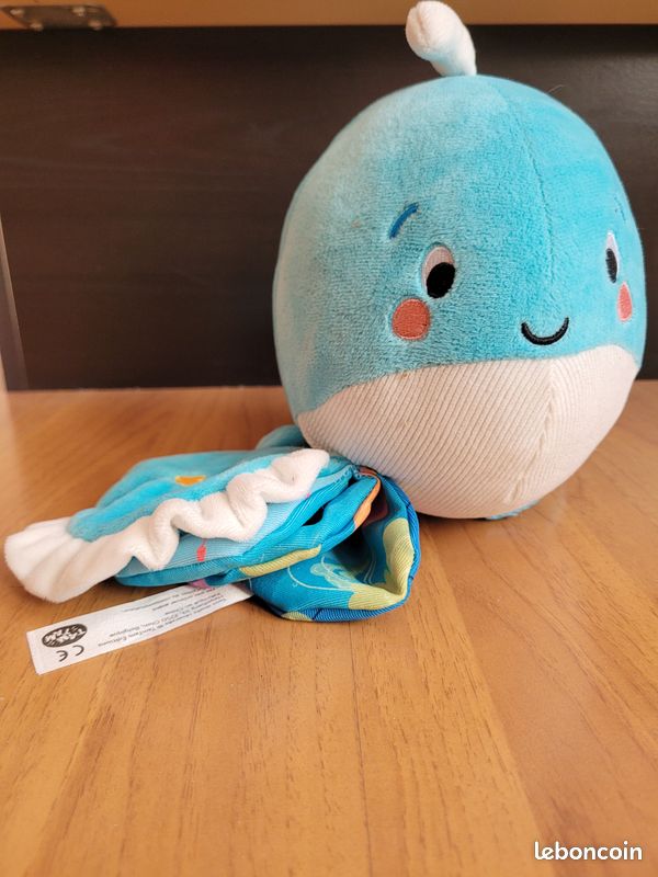 Peluche baleine mon copain de câlins (image 1)