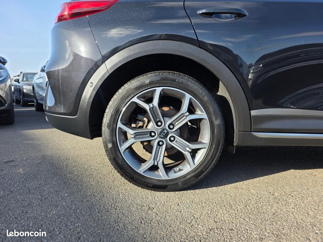 Kia Xceed MY21 1.6 CRDi 136 ch MHEV DCT7 Premium (image 12)