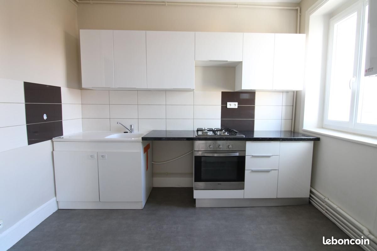 Appartement 4 pièces 80 m² · à Le Puy-en-Velay · 80 m² · 492 €