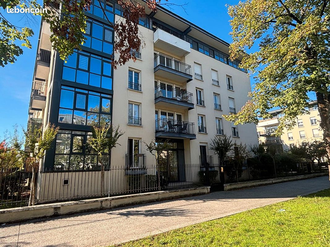 Appartement 3 pièces 70 m² · à Bordeaux · 70 m² · 319 000 €