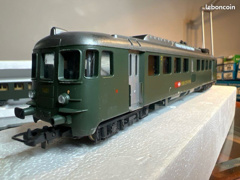 Locomotive électrique Lima HO – Re 4/4 II 11112 SBB, 3 Voies, Occasion