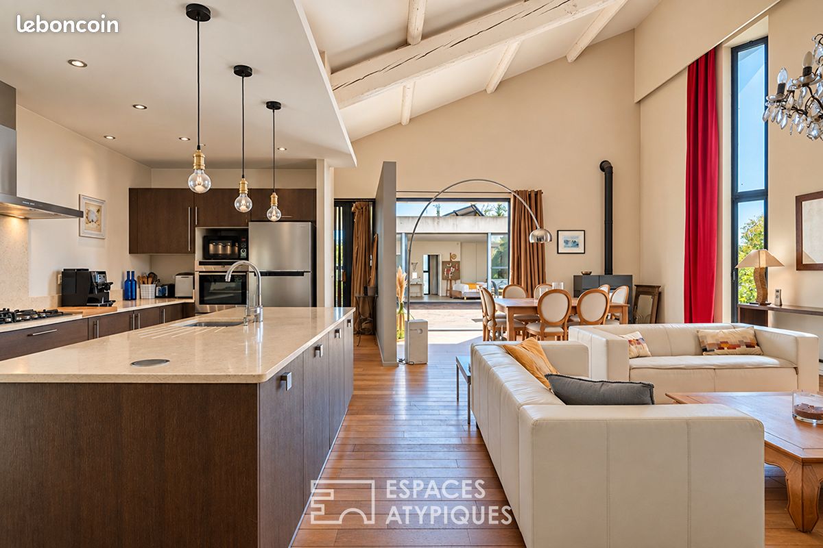Maison 6 pièces 324 m² · à Nissan-lez-Enserune · 324 m² · 790 000 €