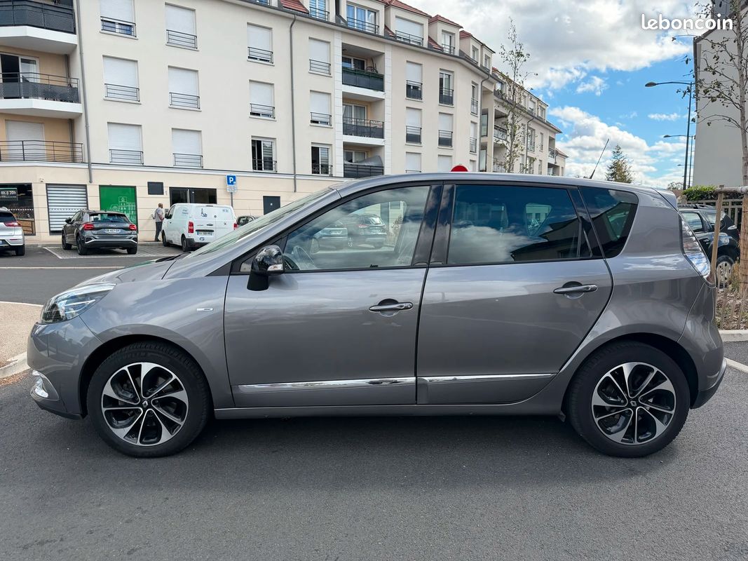 Renault SCENIC III 1.5 DCI 110 Edition Bose (image 4)