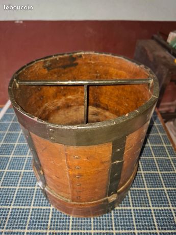Décalitre Ancien – Contenant Vintage – Bon État, Sans Corrosion