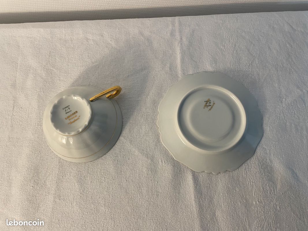 Tasse à thé / Déjeuner en porcelaine de Limoges ancienne (image 6)