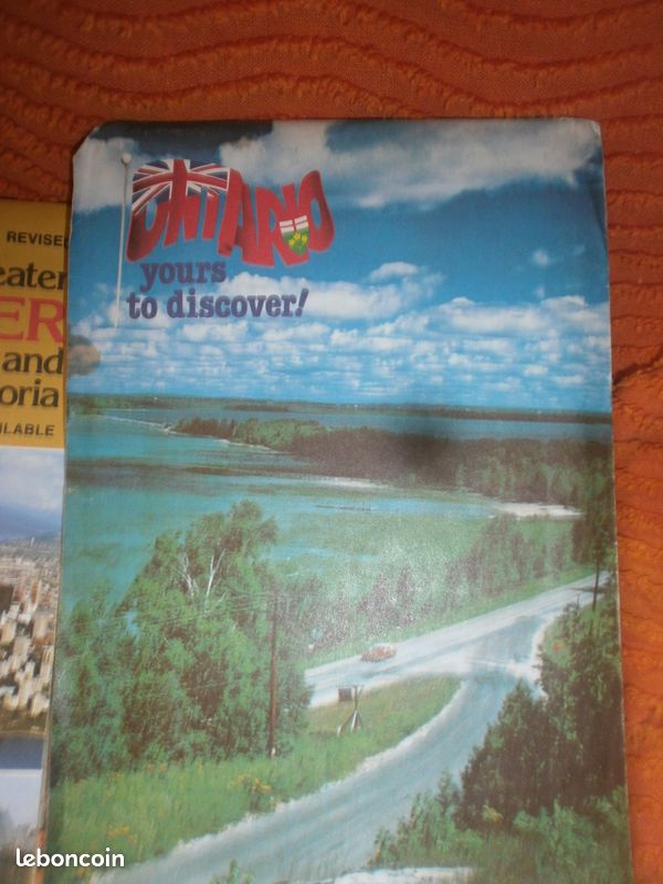 Lot de 5 cartes . T bon etat . Lyon .canada etc (image 5)