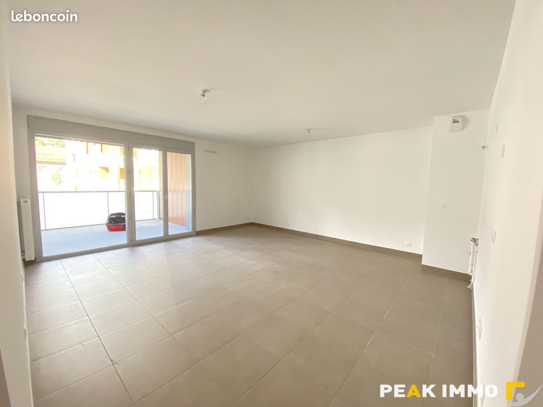 Appartement 3 pièces 66 m² · à Sallanches · 66 m² · 1 025 €