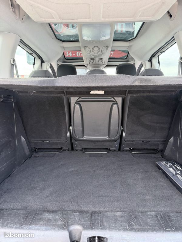 PEUGEOT PARTNER TEPEE 1.6 BlueHDi 120ch S&S BVM6 Outdoor (image 9)