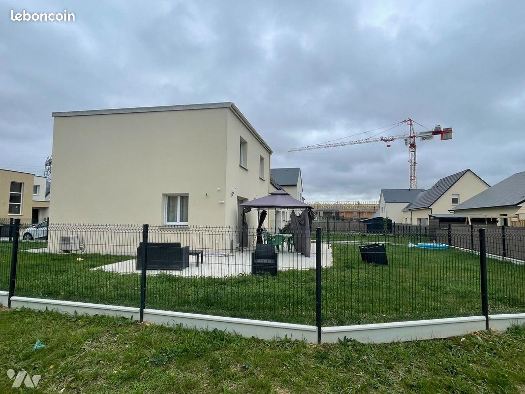 Maison 94 m² · à Bretteville-sur-Laize · 94 m² · 262 180 €