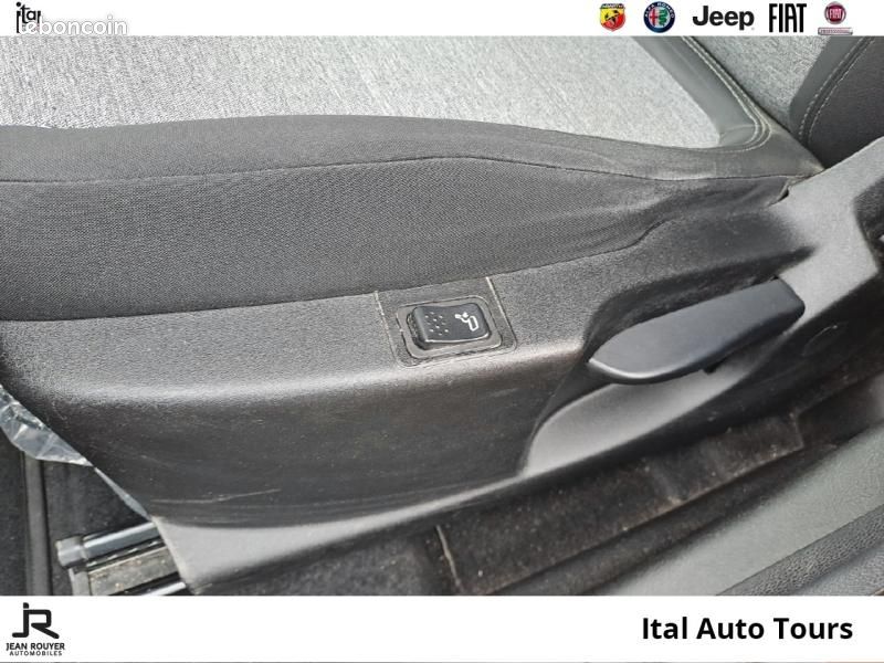 Fiat Tipo Cross 1.5 FireFly Turbo 130ch S/S Plus Hybrid DCT7 MY22 (image 12)