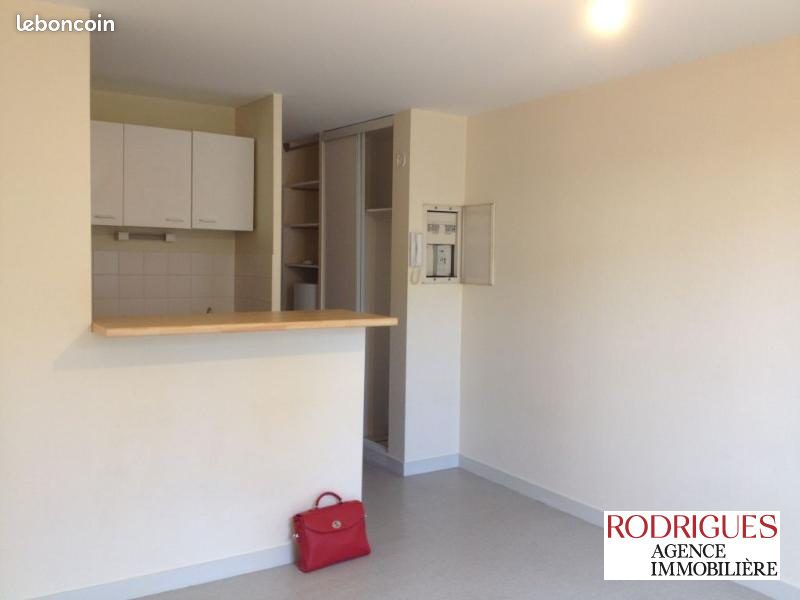 Appartement 1 pièce 22 m² · à Poitiers · 22 m² · 395 €
