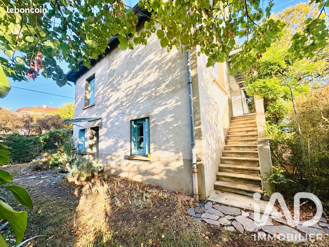 Maison 7 pièces 126 m² · à Montbrison · 126 m² · 229 000 €