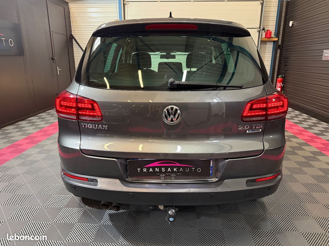 VOLKSWAGEN TIGUAN 2.0 TDI 110 FAP BlueMotion Technology Série Spéciale Lounge / COURROIE DE DISTRIBUTION A JOUR (image 4)