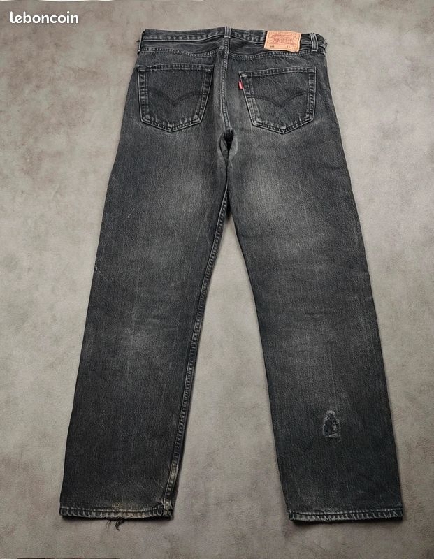 Jean vintage Levi's 501 Original |W34 L30 FR44| coupe droite straight 100% coton noir #H2428 (image 2)