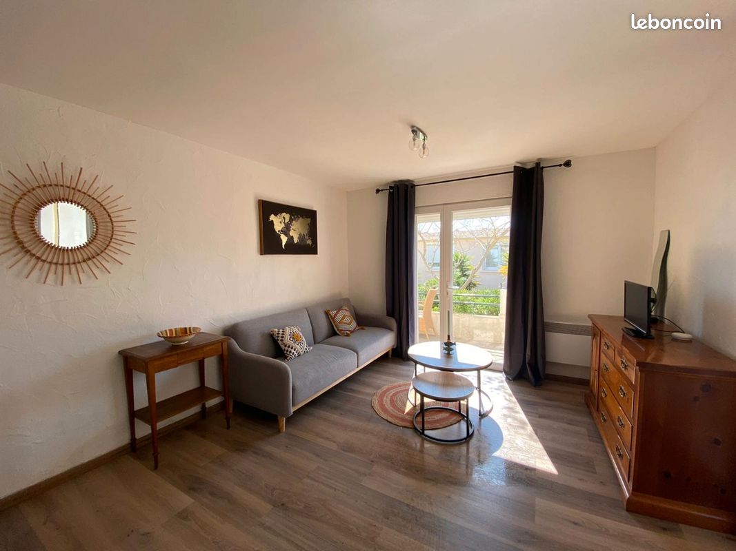 Appartement 2 pièces 55 m² · à Six-Fours-les-Plages · 55 m² · 850 €