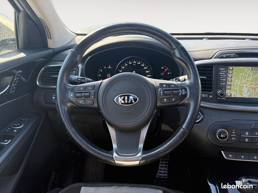 KIA SORENTO 2.2 CRDI - 200cv - 4x4- 2017- 7PL- Finition Ultimate (image 12)