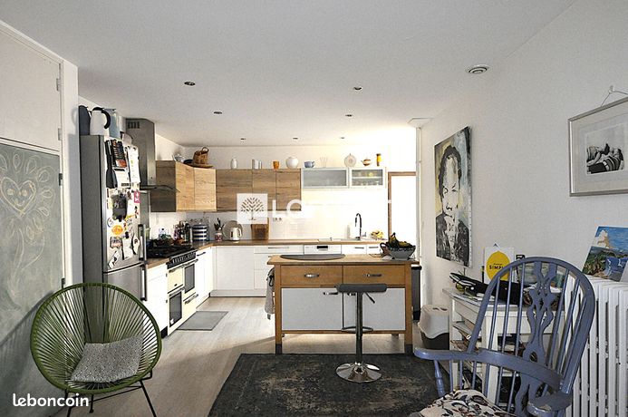 Maison 8 pièces 181 m²