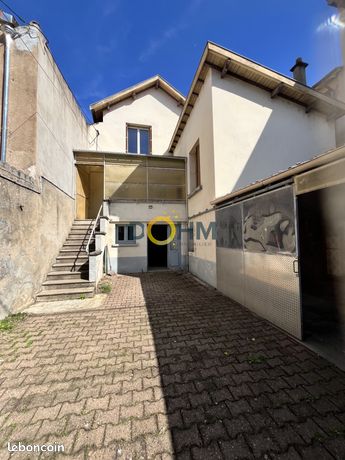 Propriété 5 pièces 90 m²