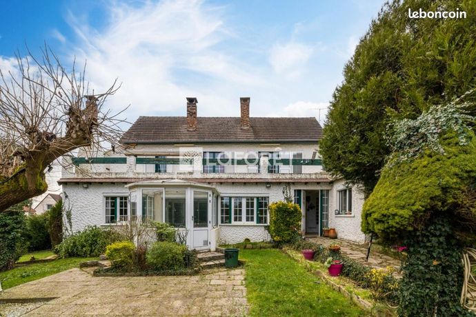 Propriété 6 pièces 192 m²