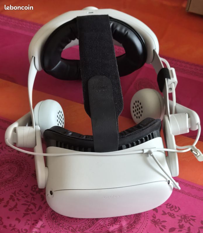 Casque Meta Quest Pro 256Go – VR Autonome Avec Chargeur OEM – Occasion (2022)