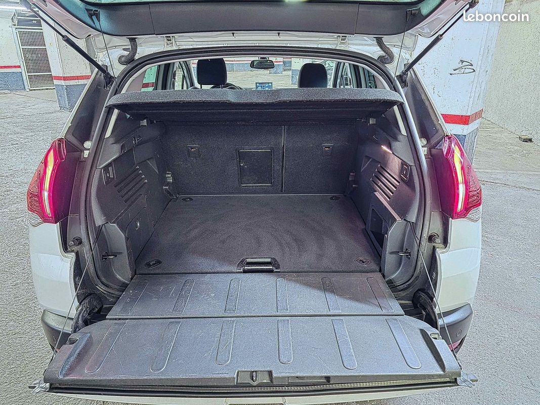 PEUGEOT 3008 I Phase 2 130ch Style BVM6 garantie 12mois (image 26)