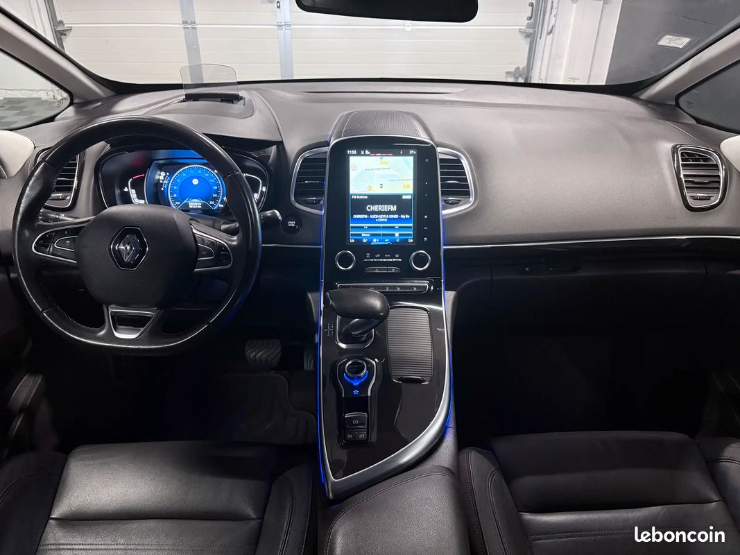 Renault ESPACE V 1.6 DCi Zen - Sièges chauffant x massant (image 14)