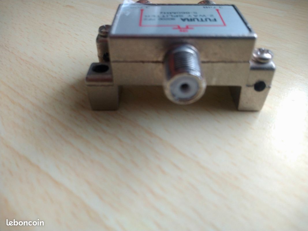 Splitter antenne FUTURA 80200 RF2 (image 2)