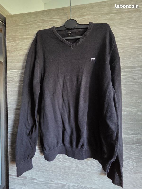 Pull noir L (image 1)