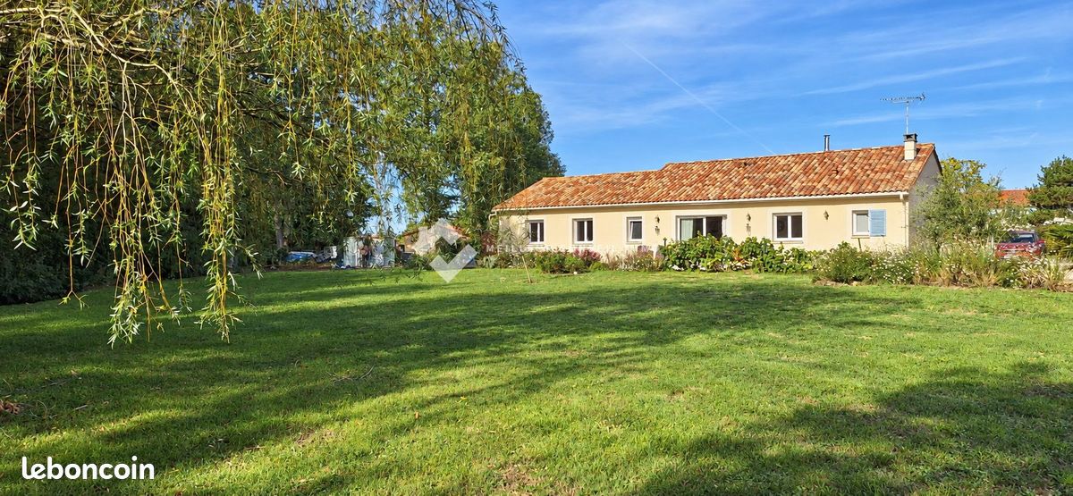 Maison 5 pièces 115 m² · à Coulombiers · 115 m² · 252 000 €
