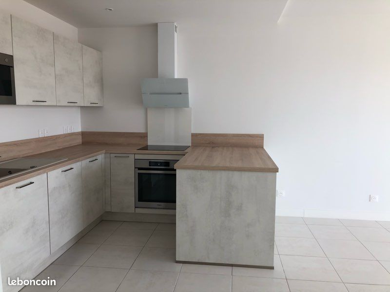 Appartement 3 pièces 65 m² · à Bordeaux · 65 m² · 1 450 €