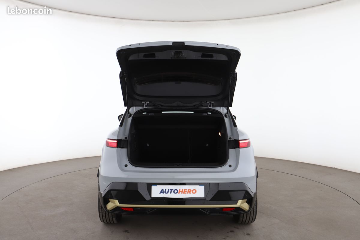 Renault Mégane E-Tech E-Tech EV60 Super Charge Iconic 220 ch (image 9)