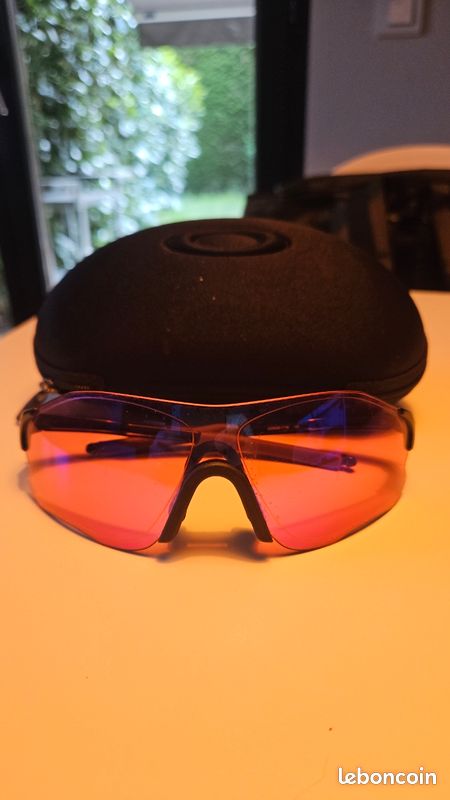 OAKLEY prisme rose (image 1)