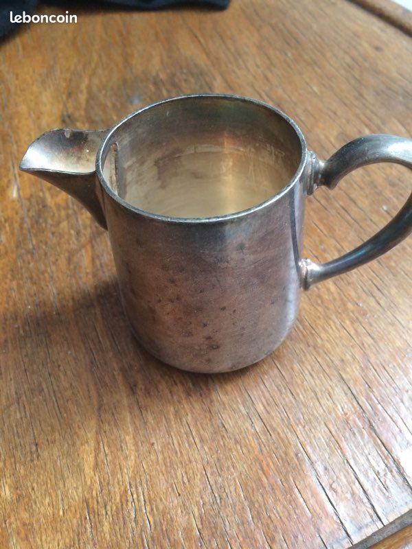 Pot de lait (image 1)