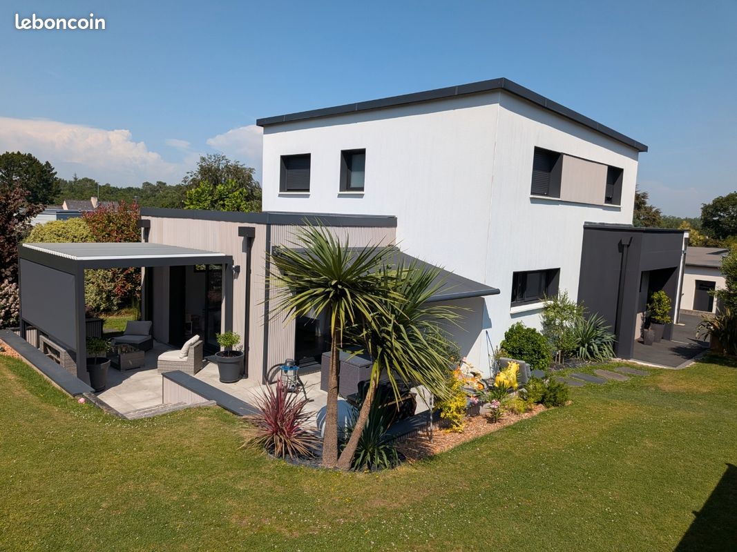 Maison 5 pièces 134 m² · à Pleuven · 134 m² · 480 000 €