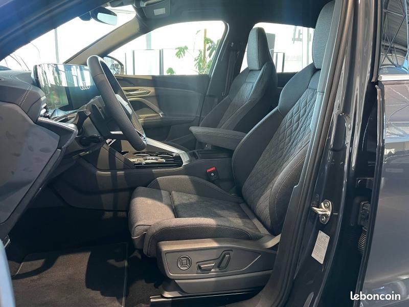 Audi Q5 2.0 TFSI Hybride 204ch S line S tronic 7 (image 17)