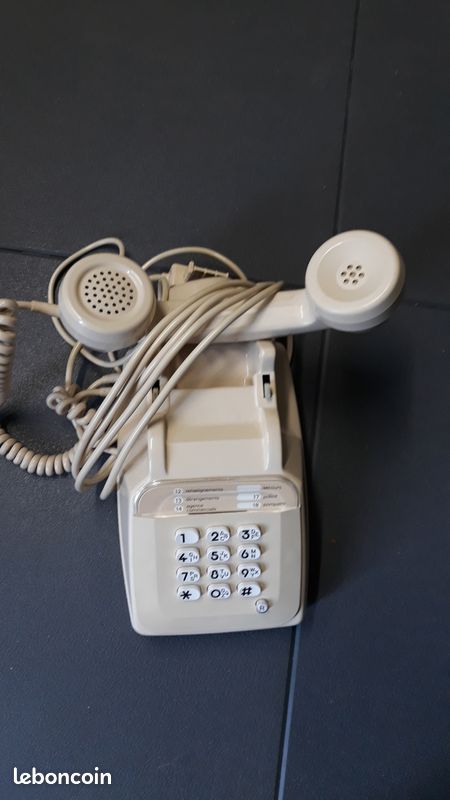 Telephone vintage s 63 (image 1)