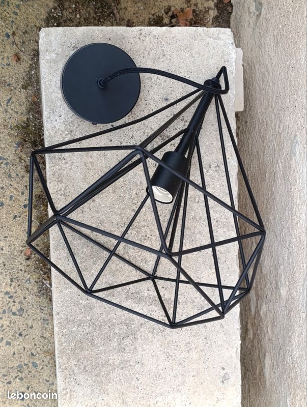 Lustre noir (image 3)
