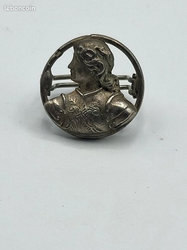 jolie broche début 1900 en argent avec améthyste - FR