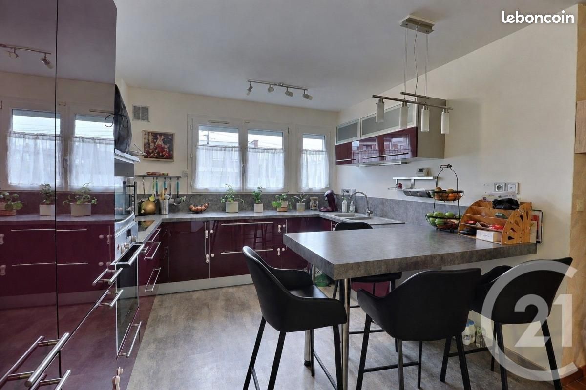 Maison 4 pièces 111 m² · à Haubourdin · 111 m² · 242 600 €