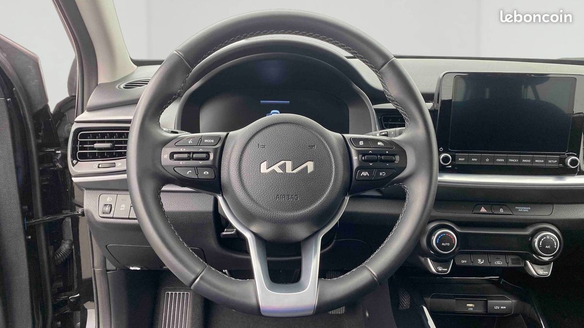 KIA Stonic 1.0 T-GDi 100 ch BVM6 Active (image 15)