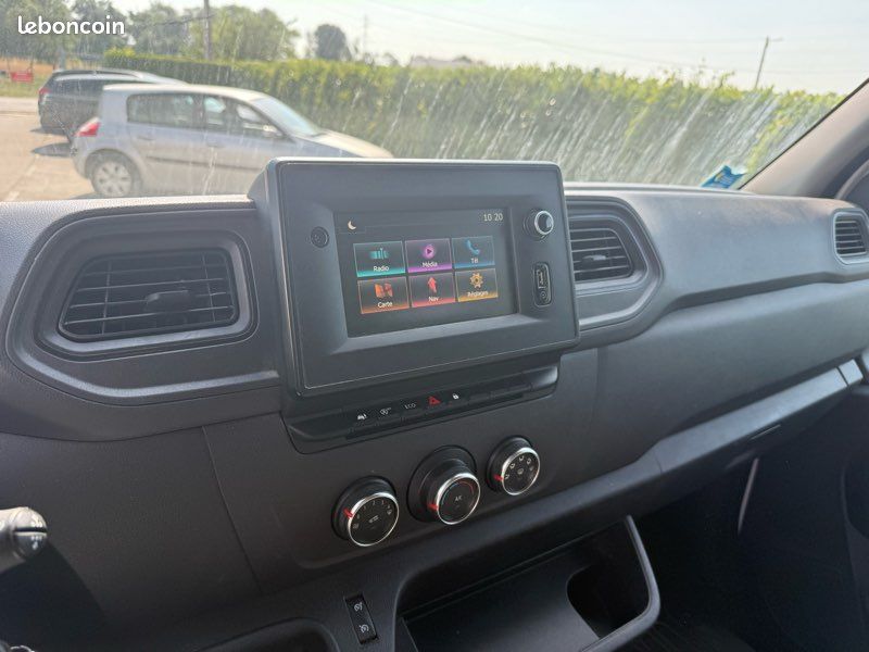 27990ht Renault master 145ch caisse 22m3 hayon (image 7)
