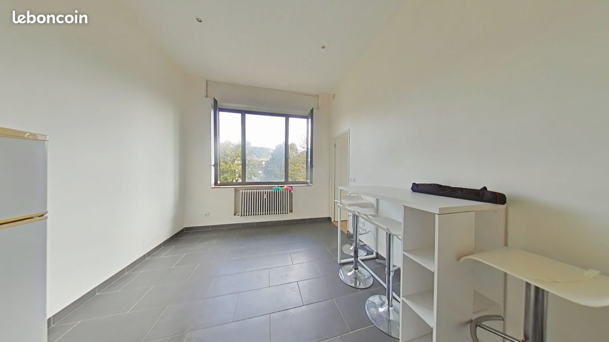 Appartement 2 pièces 30 m² · à Saint-Étienne · 30 m² · 499 €