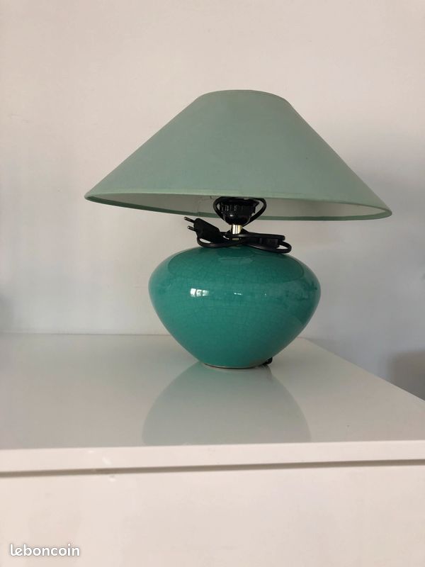 Lampe de chevet etc (image 1)