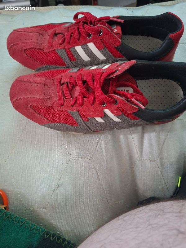 Vend geox rouge (image 1)