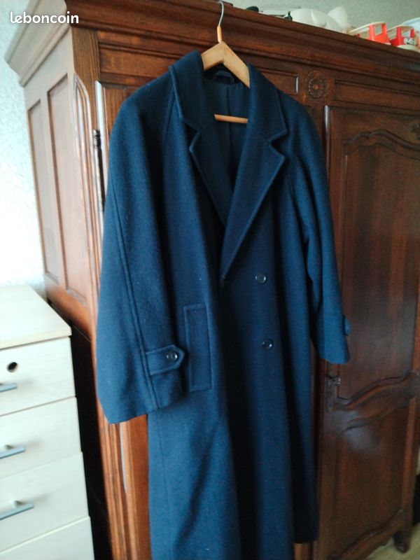 Manteau femme pur laine taille 42 as ucun envois possible voir toutes les photos vide maison (image 1)