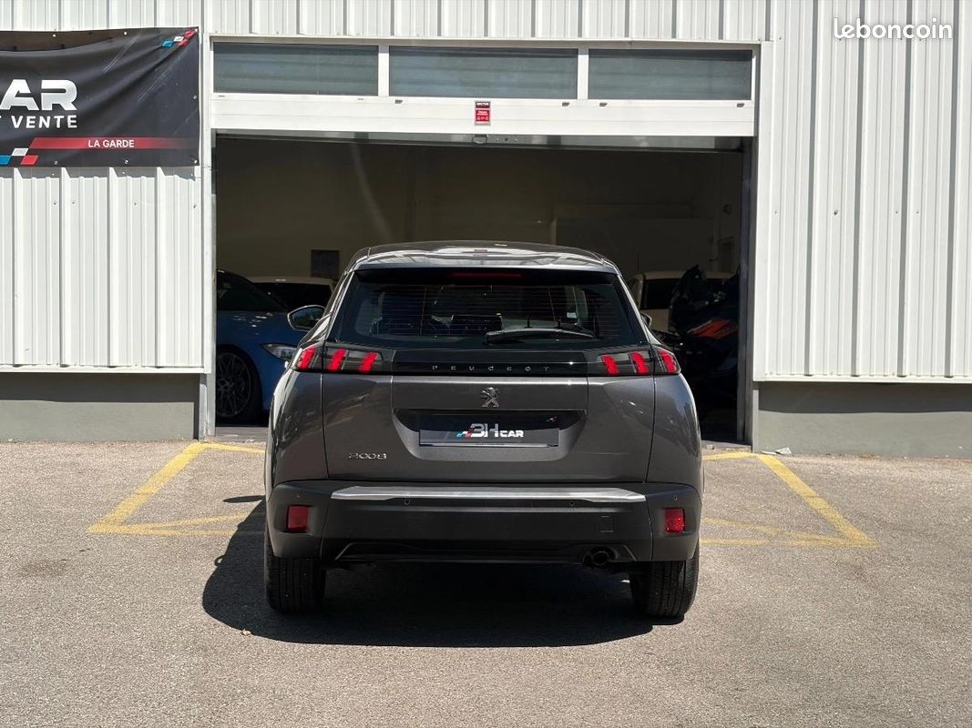 Peugeot 2008 ACTIVE PACK PHASE II 1.2 PURETECH 100 CV/CARPLAY/PREMIERE MAIN/GARANTIE 3 MOIS (image 7)