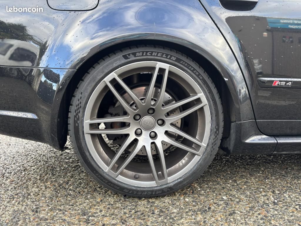 AUDI RS4 AVANT Quattro 4.2i V8 - 420ch - Origine France *ENTRETIEN COMPLET* GARANTIE 12 MOIS (image 11)