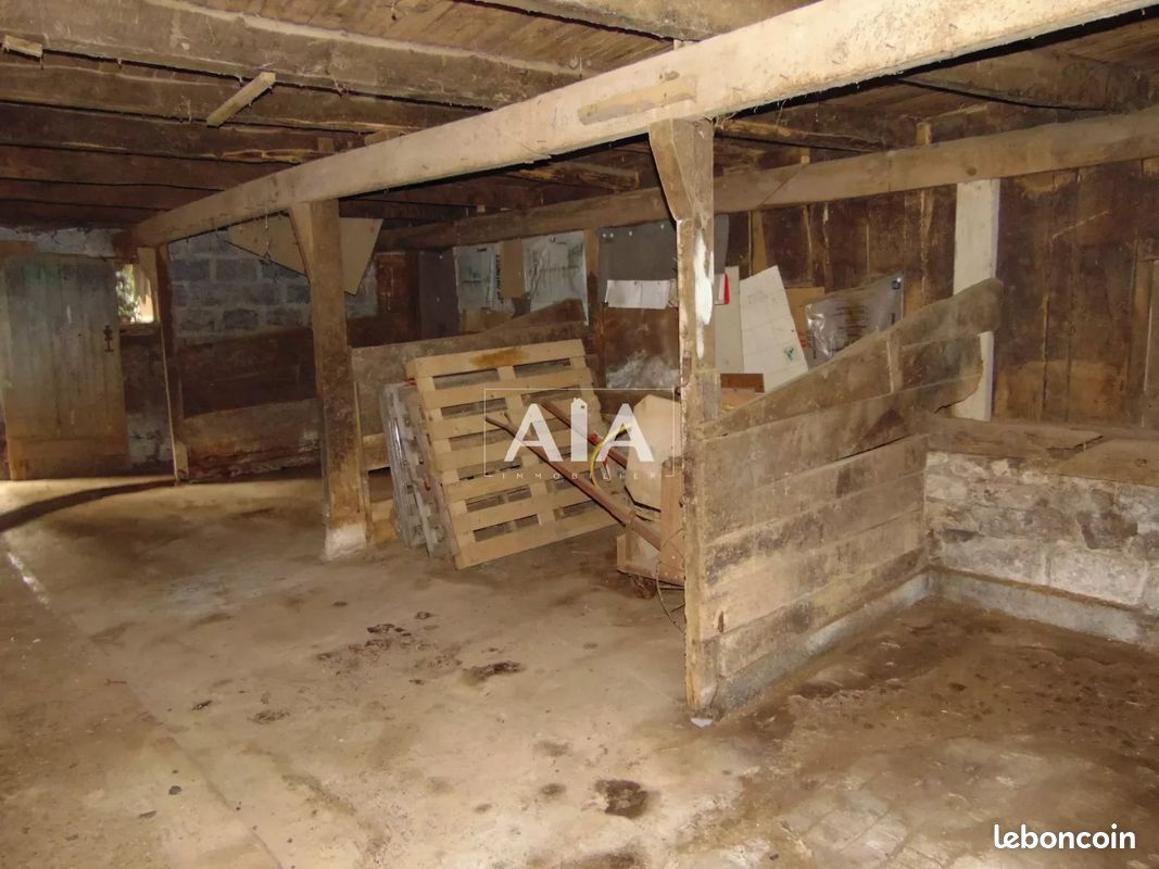 Maison 5 pièces 109 m² - Ruffec 16700 (image principale 16)