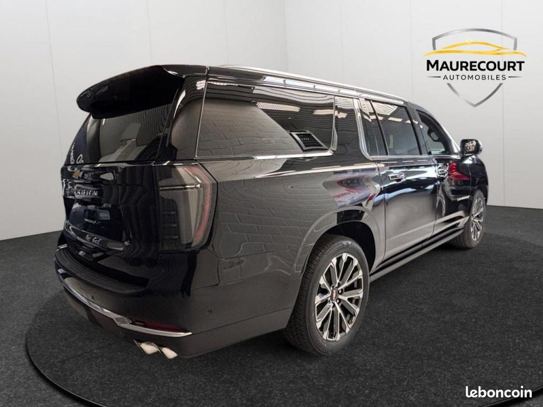 CHEVROLET SUBURBAN Chevrolet V8 6,2L 420 EcoTec High Country 4WD (image 5)